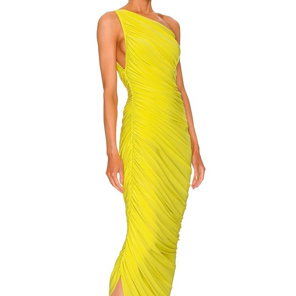 NORMA KAMALI Diana Gown One-Shoulder Dress In Starfruit - Picture 3 of 7
